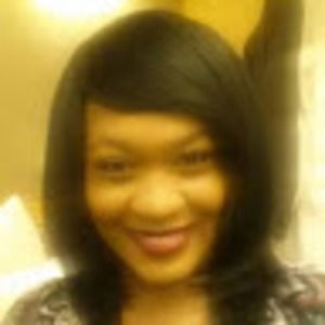 Meet your Posher, Yolanda